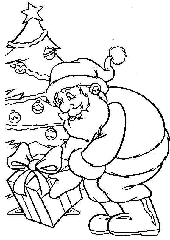 Kolorowanka Święty Mikołaj zostawia prezent pod choinką