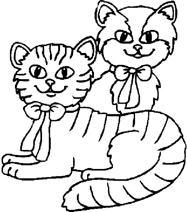 Kolorowanka kot tygrysek leży z kokardką na szyi obok drugiego identycznego stojącego kotka