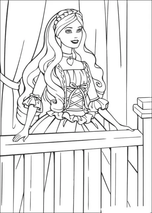 Kolorowanka księżniczka stoi na drewnianym balkonie w sukni z gorsetem i ze związanymi włosami